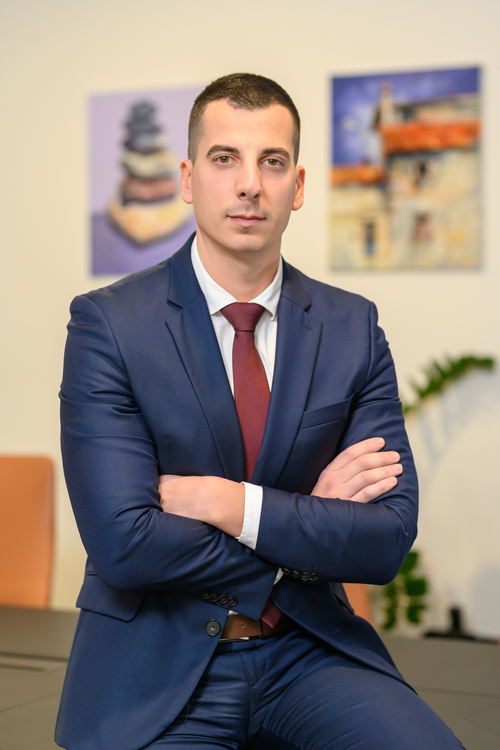 Srđan Bekčić - Milosewic law - lawyer belgrade